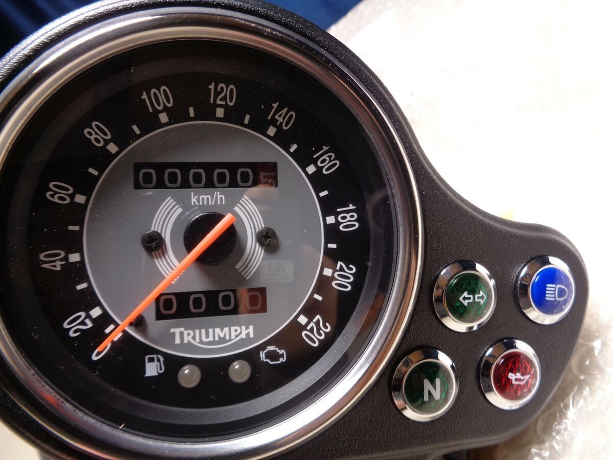 Triumph Bonneville2001 – 2015